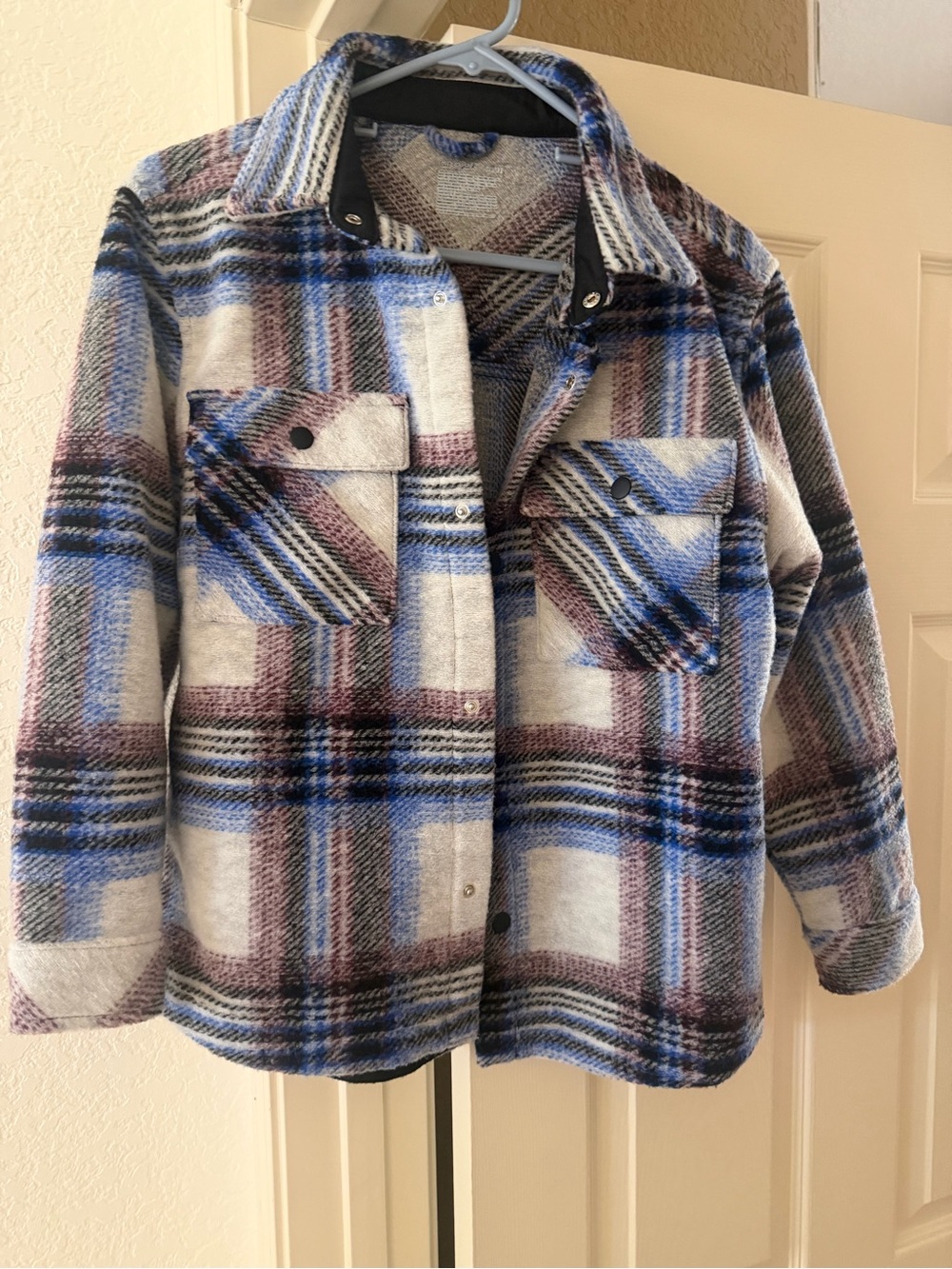 Cat & Jack Plaid Shacket Jacket in Blue, Cream & Brown